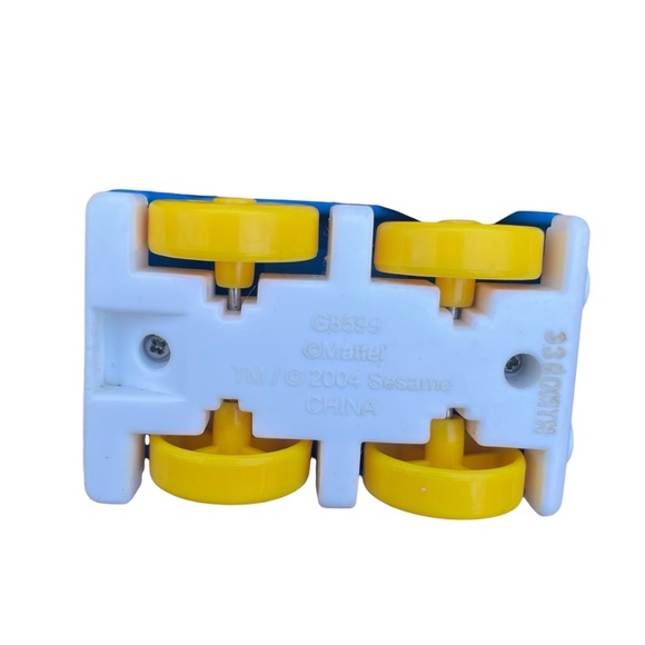 Lot of 8 Sesame Street Hasbro Come ’n Race Cars + Figures 2004–2013 Elmo Grover - Picture 10 of 11